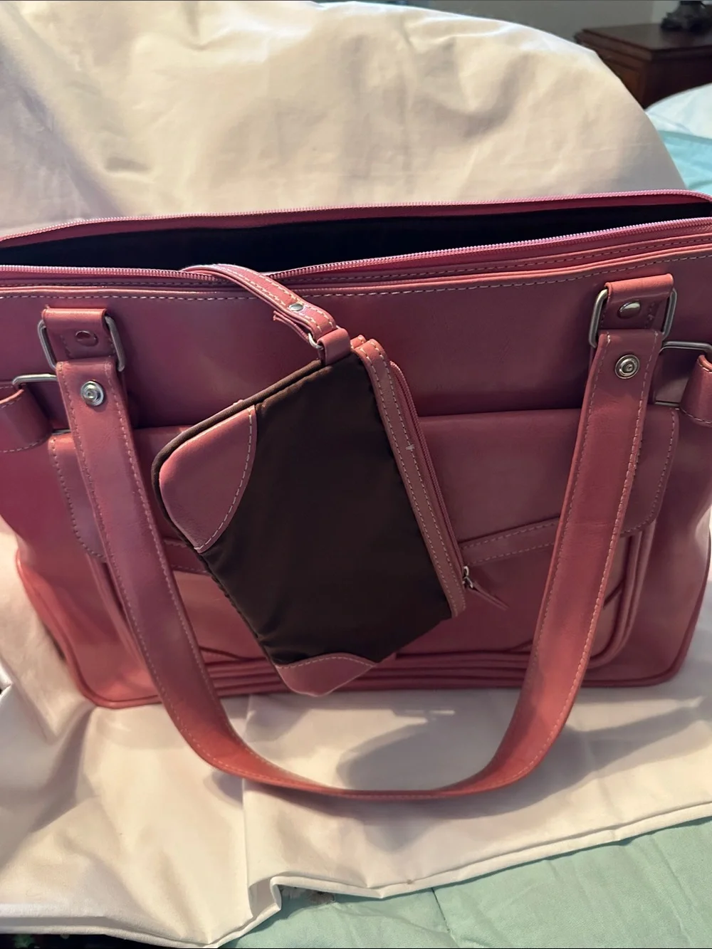 Franklin Covey Women's Leather Laptop Bag in Dusty Rose/Pink